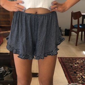 brandy melville- ruffle shorts